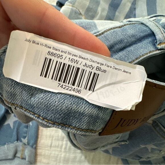 New Judy Blue High Rise Medium Wash Stars And Stripes Flare Jeans Size 16W - Picture 14 of 14
